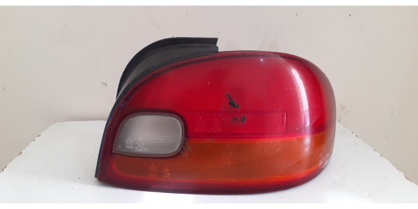 HYUNDAİ EXCEL SEDAN STOP LAMBASI SAĞ (95/97) DUYLU